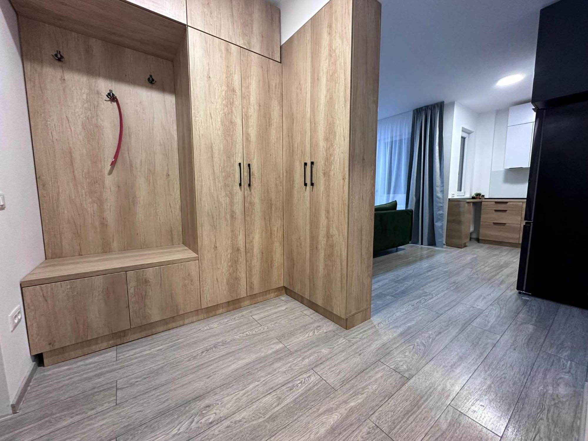 Palas Retreat - Q Residence Iasi Exterior photo